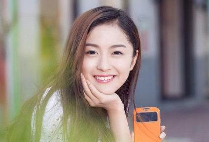 開(kāi)心快樂(lè)的微信昵稱