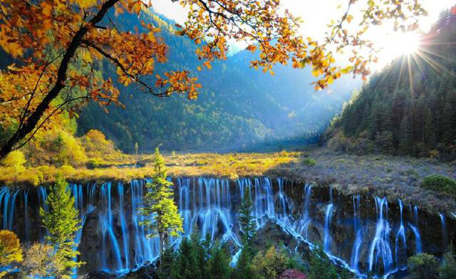 四川景點排行榜前十名，四川旅游必去十大景點推薦