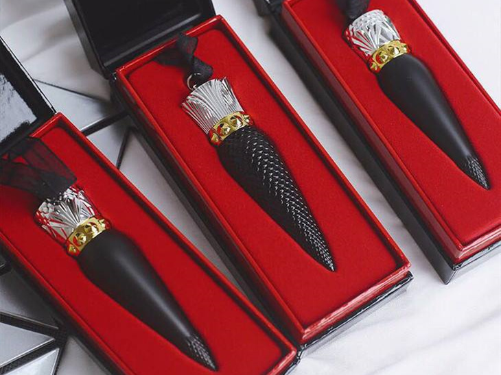 蘿卜丁口紅什么牌子，蘿卜丁口紅一般多少錢